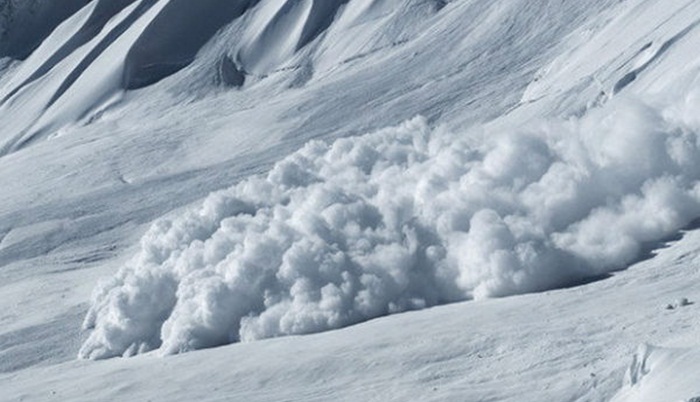 Iran: U snježnom nevremenu i lavinama smrtno stradalo sedam osoba