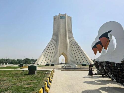 Iran uhapsio osam osumnjičenih za proslijeđivanje vojnih tajni izraelskom Mossadu