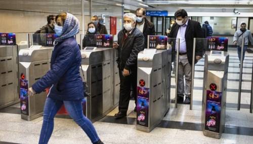 Iran uvodi obaveznu samoizolaciju putnika iz Evrope