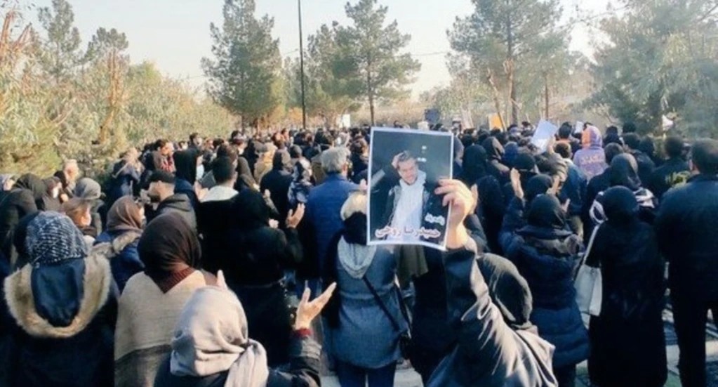 Iranci novim demonstracijama obilježavaju kraj perioda žalosti zbog ubijenih demonstranata