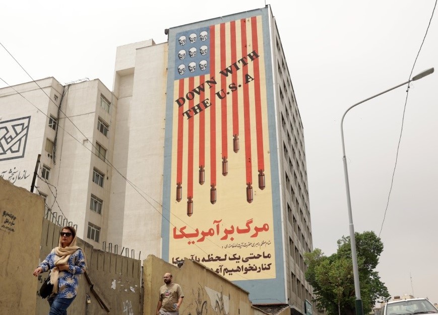 Iranska državna televizija: SAD se priprema za rat, a ne za mir