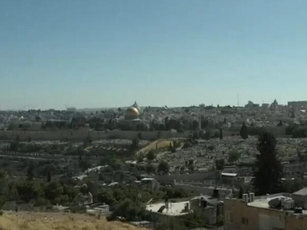 Iranske rakete lansirane prema Izraelu, oglasile se sirene