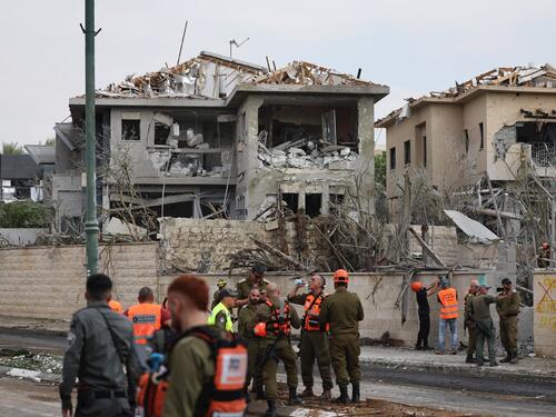 Iranske rakete pogodile više zgrada u Tel Avivu, pogledajte razmjere štete