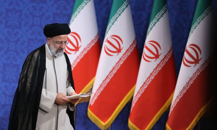 Iranski parlament potvrdio saziv vlade predsjednika Raisija