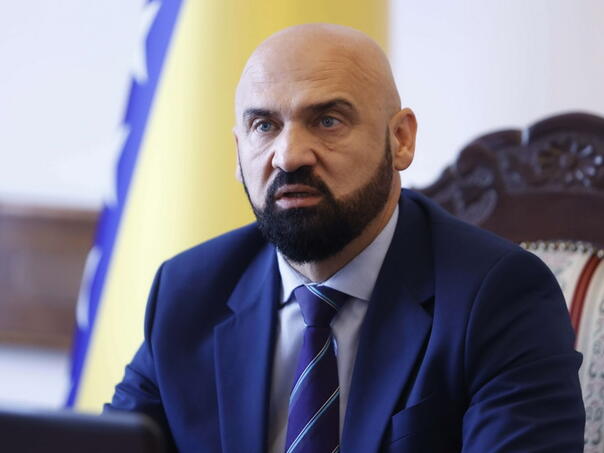 Isak: Namjera ojačati Specijalnu jedinicu FUP-a