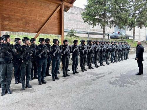 Isak posjetio Specijalnu policijsku jedinicu Federalne uprave policije