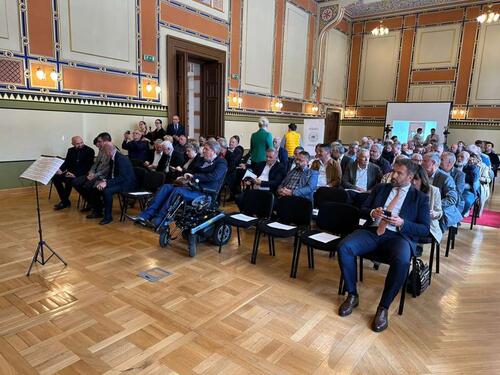 Isak prisustvovao promociji Zbornika radova: 'Agresija na Republiku BiH: Opsada i odbrana Sarajeva'