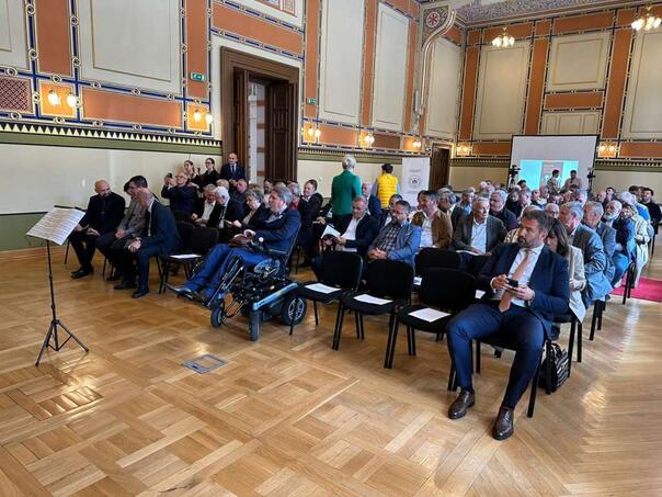 Isak prisustvovao promociji Zbornika radova: 'Agresija na Republiku BiH: Opsada i odbrana Sarajeva'