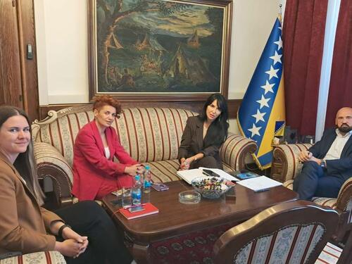 Isak s predstavnicima UN Women i GC FBiH: Podrška inicijativama za izgradnju inkluzivnijeg društva