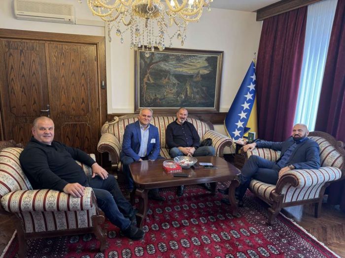 Isak se sastao s predstavnicima Komore agencija za zaštitu ljudi i imovine u FBiH