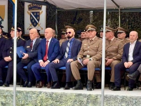 Isak na obilježavanju 33. godišnjice Armije RBiH: Nikada ne trebamo zaboraviti prošlost