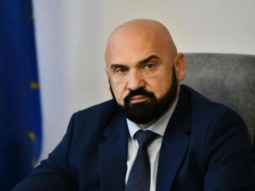 Isak zahtijeva istragu zbog prisustva policajca MUP-a ZDK na svečanosti RS-a