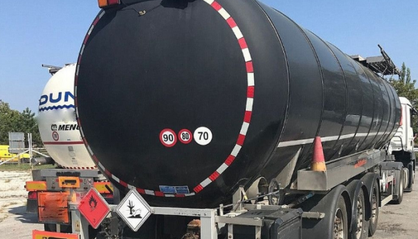 Iscurio amonijak na pruzi kod Pančeva, evakuisani stanovnici desetak obližnjih kuća