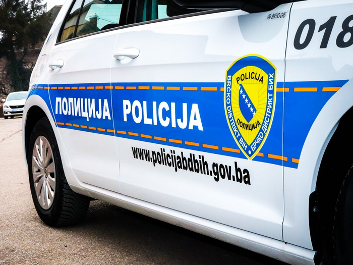 Isključen iz saobraćaja i ostao bez vozila zbog više od 3 hiljade KM neplaćenih kazni