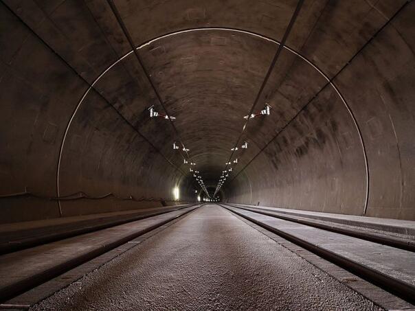 Iskopali tunel dug 22,5 kilometara pa odustali od njega