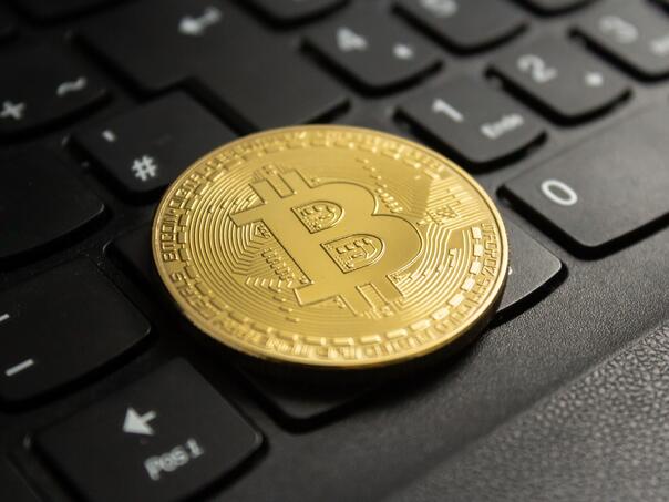 Iskoristio grešku na popularnoj kriptomjenjačnici i zaradio 1,5 miliona dolara