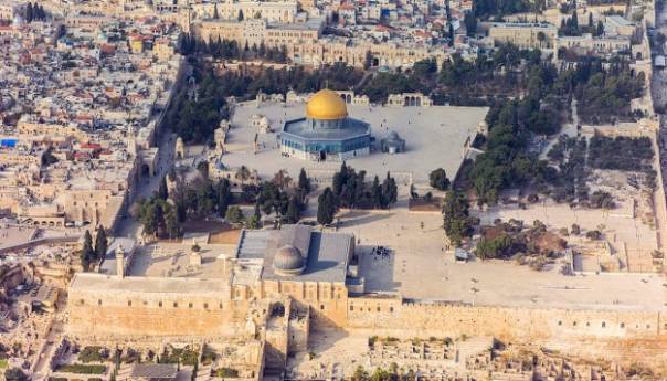 Islamska zajednica osudila napad na džamiju El-Aksa