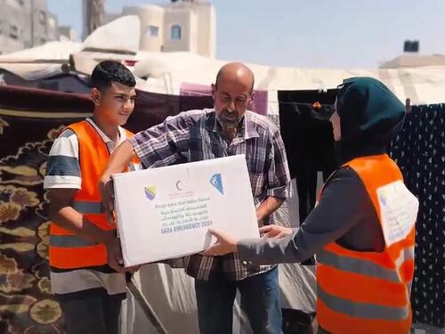 Islamska zajednica u Dair Al Balahu podijelila pakete za 162 porodice