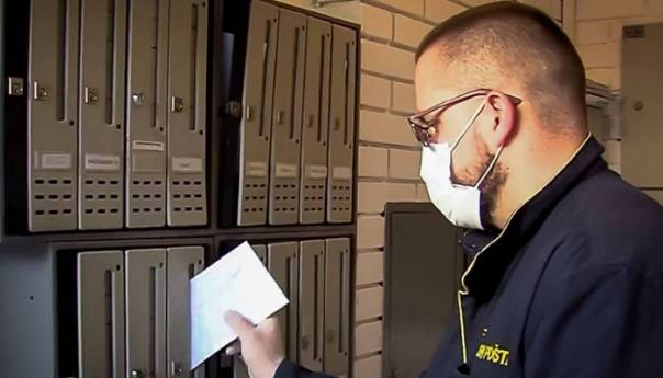 Isplaćene penzije za mart putem "BH Pošte"