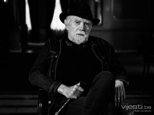 Ispraćaj Josipa Pejakovića: Osmjehnut će nam se prije nego se sasvim izgubi na Barama