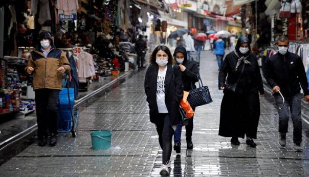 Istanbul uveo alternativno radno vrijeme radi suzbijanja širenja epidemije