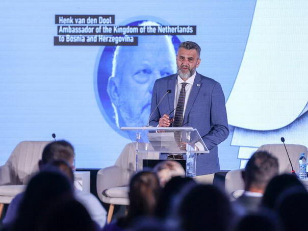 Istina o genocidu u Srebrenici mora ostati dostupna budućim generacijama