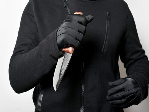 Istočno Sarajevo: Muškarac nožem napadnut u kafani