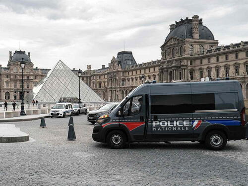 Istraga otkrila da je pljačkašima iz Louvrea 30 sekundi sigurnosnih propusta omogućilo bijeg