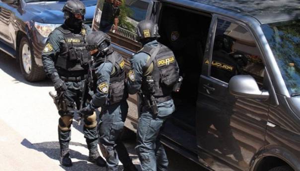 Istražitelji FUP-a uhapsili pedofila: Sumnja se da je zlostavljao na desetine djece