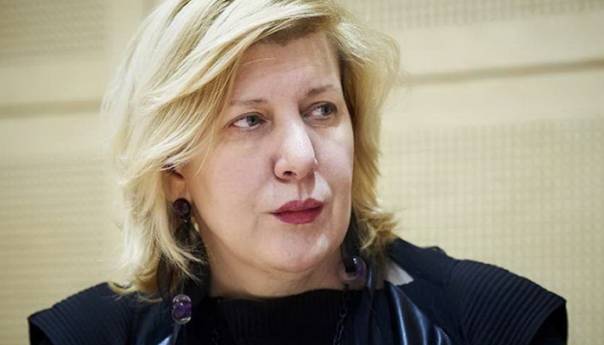 Istražiti ponašanje policajaca prilikom hapšenja Ahmetašević