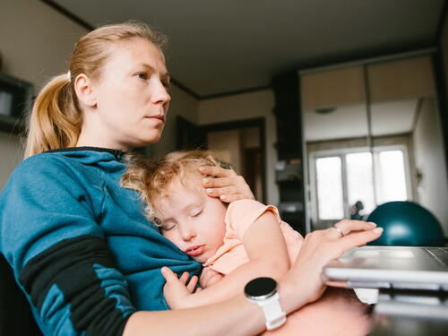 Istraživanje pokazalo: Roditelji se sve češće okreću ChatGPT-u umjesto pedijatrima