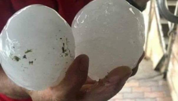 Italija: Padao led veličine teniske loptice