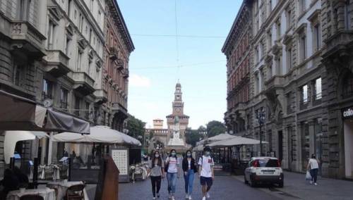 Italija potvrdila rekordnih novih 31.000 slučajeva