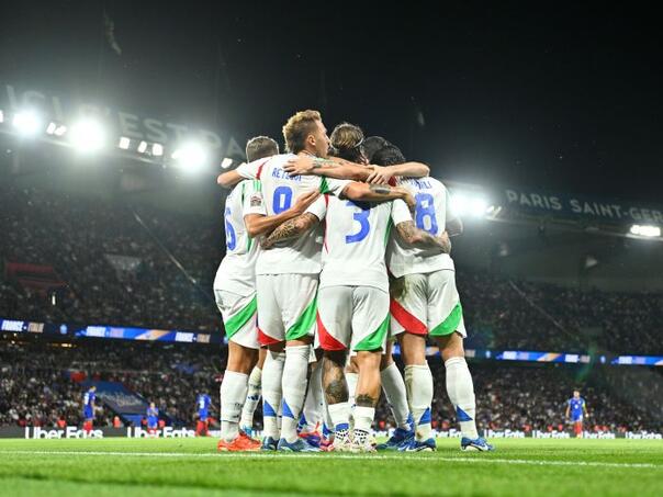 Italija razbila Francusku u sred Pariza, Turska remizirala u Velsu