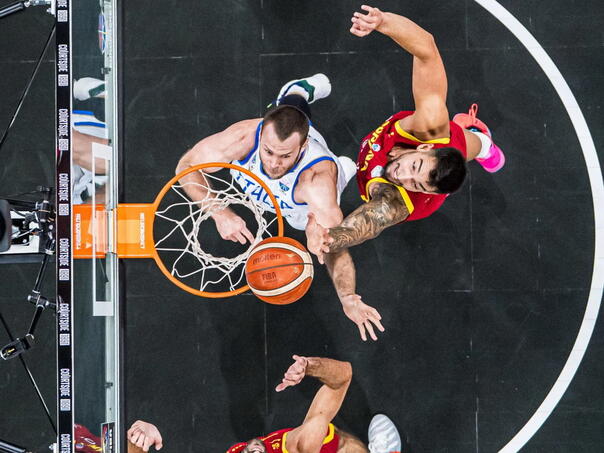 Italija savladala Španiju, Francuska slavila protiv Poljske