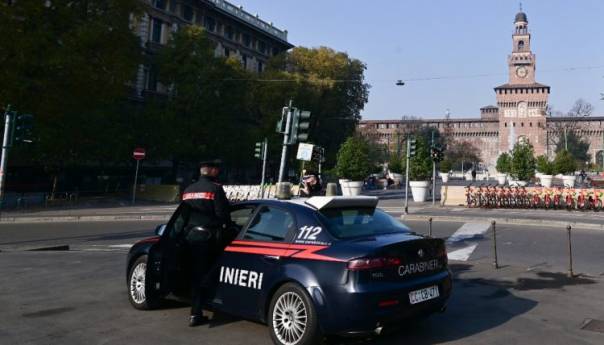 Italijan godinama primao novac zbog sljepoće, uhvaćen u vožnji i razgledanju