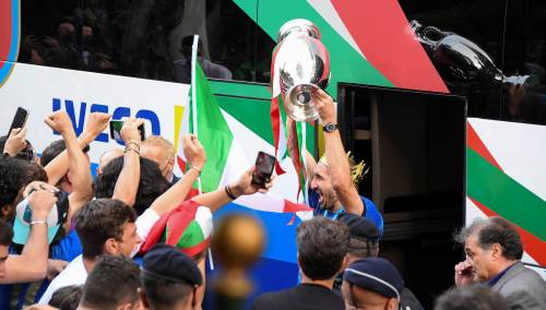 Italijani donijeli pehar sa Eura u Rim