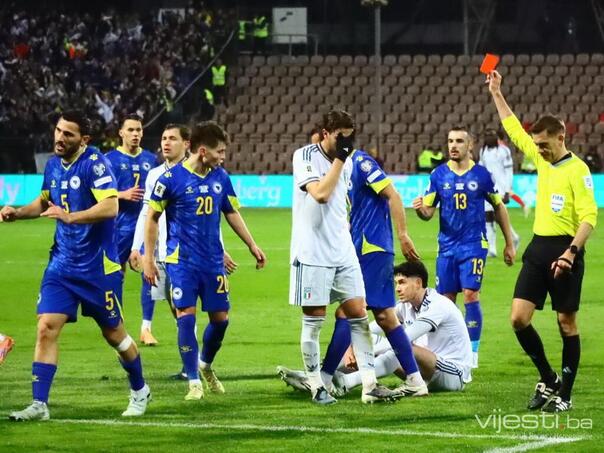 Italijani ga razapeli, Barcelona sprema ponudu za Bastonija