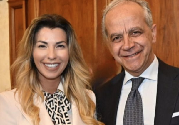 Italijanska novinarka u vezi s oženjenim ministrom Piantedosijem