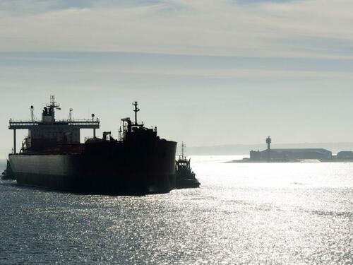 Italijanske vlasti otvorile istragu o eksplozijama na tankeru