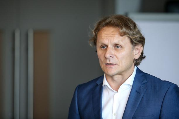 Ivan Đikić s kolegama otkrio Ahilovu petu korona virusa