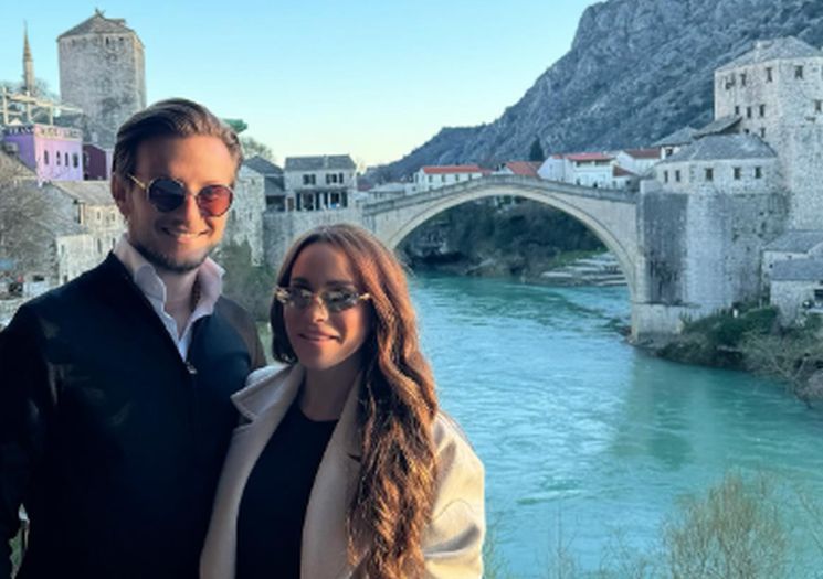 Ivan Rakitić sa suprugom posjetio Mostar i obišao Stari most