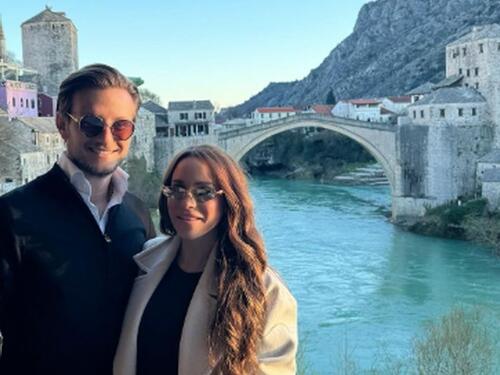 Ivan Rakitić sa suprugom posjetio Mostar i obišao Stari most