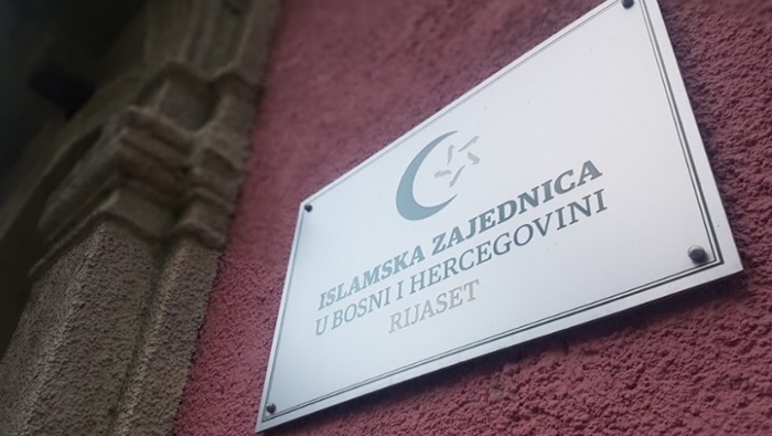 IZ BiH: Nastavak veličanja ratnih zločinaca u RS, nema reakcija nadležnih