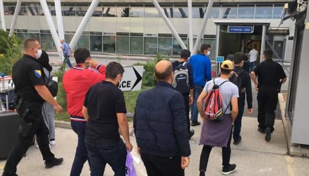 Iz BiH protjerano 27 Turaka, Pakistanaca i Iračana