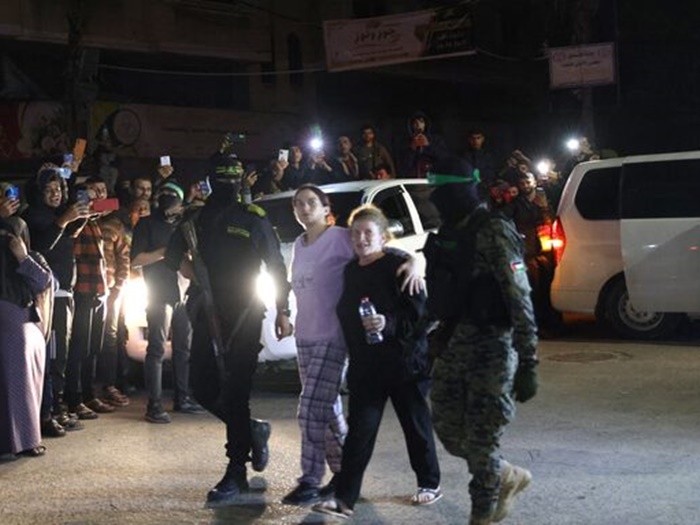 Iz izraelskih zatvora oslobođeno svih 30 palestinskih zatvorenika