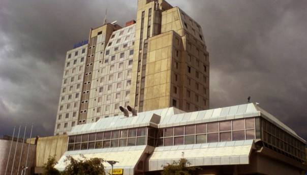 Iz karantina u hotelu 'Tuzla' izašla 23 studenta