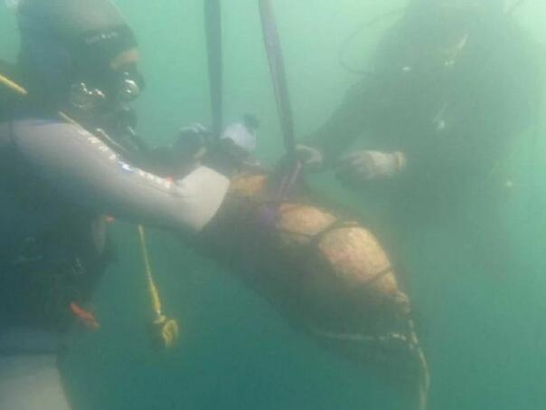 Iz mora u Šibeniku izvučene dvije avionske bombe iz Drugog svjetskog rata