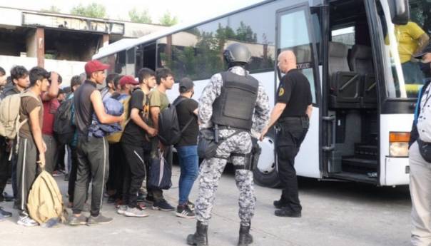 Iz objekta Krajina metala u Bihaću izmještena 253 migranta