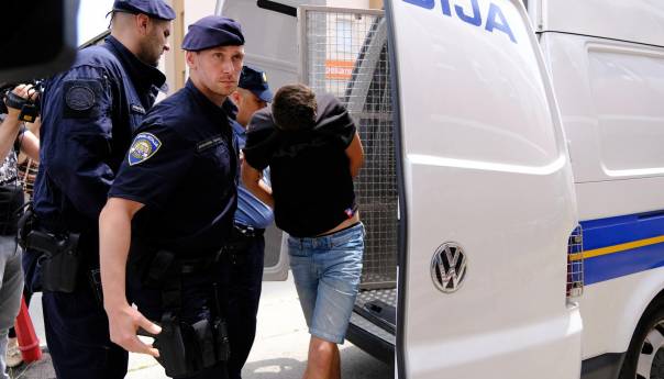 Iz Remetinca pušteno 25 navijača Hajduka